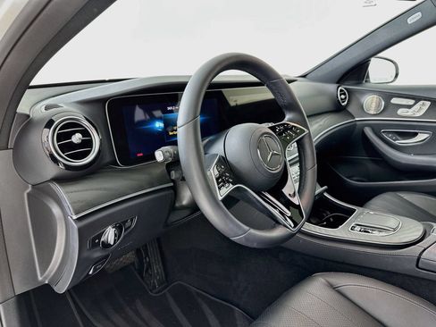 Used 2023 Mercedes-Benz E 350 Sedan image 10