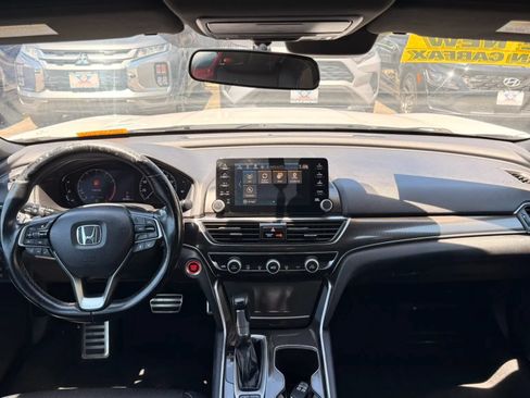 Used 2019 Honda Accord Sport image 15