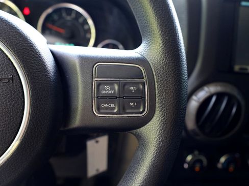 Used 2013 Jeep Wrangler Sport image 17