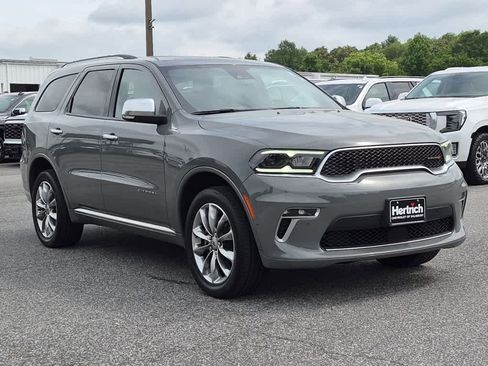 Used 2023 Dodge Durango Citadel AWD/4WD image 3