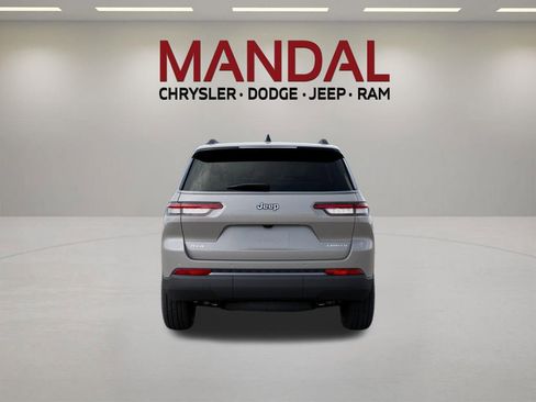 New 2026 Jeep Grand Cherokee L Limited AWD/4WD image 7