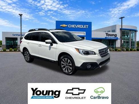Used 2017 Subaru Outback 2.5i Limited AWD/4WD image 1