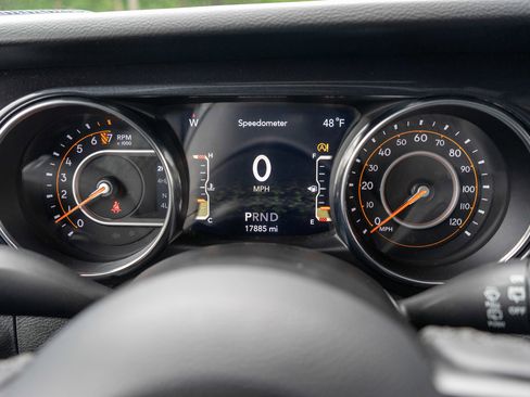 Used 2022 Jeep Wrangler Unlimited Sport AWD/4WD image 12