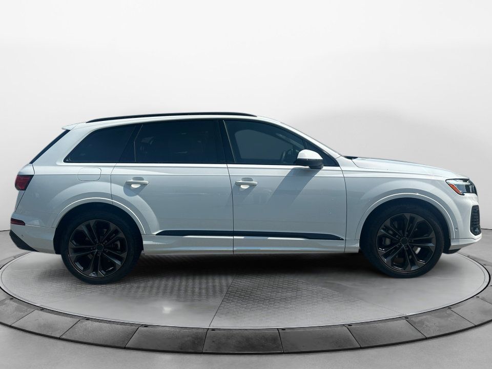Certified 2026 Audi Q7 3.0T Premium Plus AWD/4WD image 8