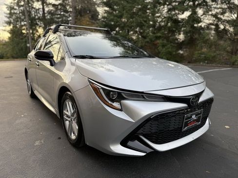 Used 2021 Toyota Corolla SE w/ Carpet Mat Package (TMS) image 3