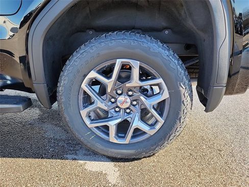 New 2026 GMC Sierra 1500 SLT w/ SLT Premium Plus Package image 30