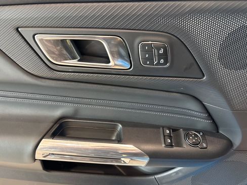 Used 2025 Ford Mustang GT Premium w/ GT Performance Package image 17