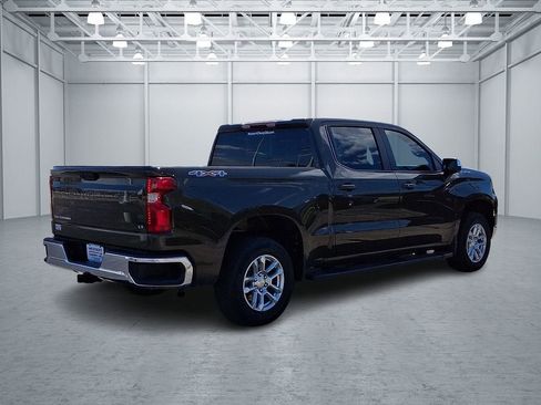 Certified 2024 Chevrolet Silverado 1500 LT AWD/4WD image 5
