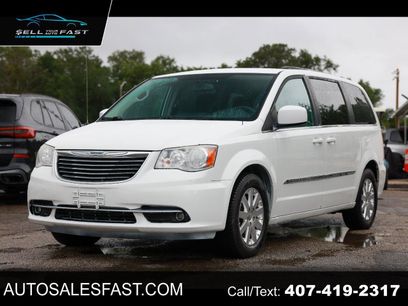 Used 2016 Chrysler Town & Country Touring w/ Driver Convenience Group