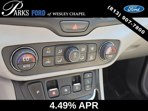 Used 2018 GMC Terrain SLT w/ Preferred Package FWD image 23