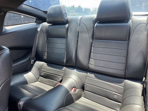 Used 2014 Ford Mustang GT Premium RWD image 10