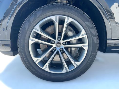 New 2026 Audi Q7 2.0T Premium image 12