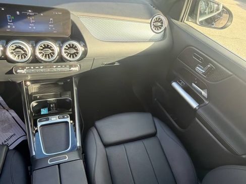 Used 2025 Mercedes-Benz GLA 250 4MATIC image 20
