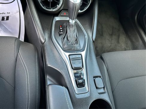 Used 2018 Chevrolet Camaro SS RWD image 16