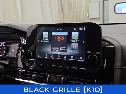 Used 2023 Nissan Pathfinder SL w/ Black Appearance Package AWD/4WD image 15