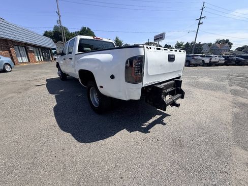 Used 2013 Chevrolet Silverado 3500 W/T w/ Snow Plow Prep Package AWD/4WD image 44
