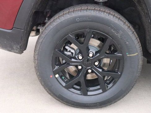 New 2026 Jeep Grand Cherokee Laredo image 20