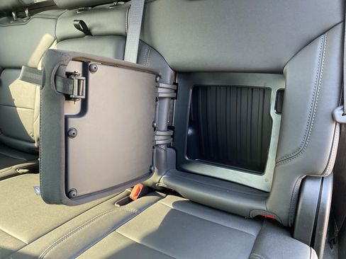 Used 2025 GMC Sierra 1500 Elevation w/ Elevation Premium Package image 43