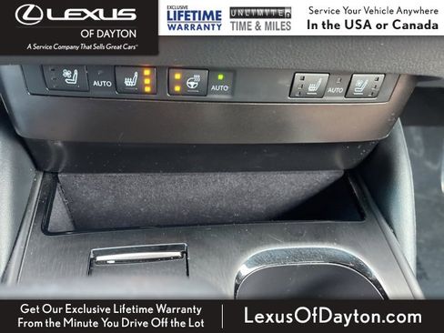 Certified 2023 Lexus ES 250 w/ Premium Package image 19