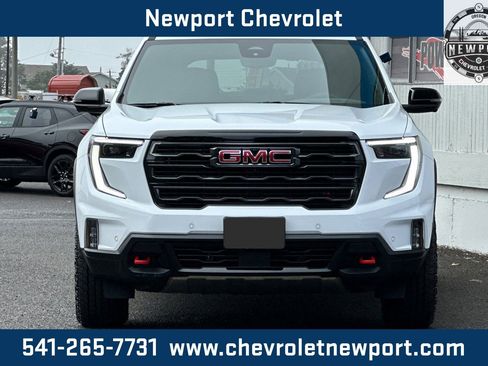 New 2025 GMC Acadia AT4 w/ Super Cruise Package image 7