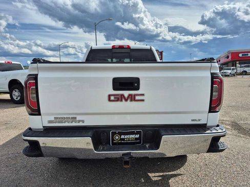Used 2018 GMC Sierra 1500 SLT w/ SLT Premium Package AWD/4WD image 4