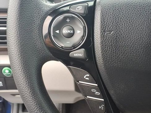 Used 2016 Honda Accord EX image 22
