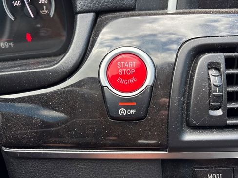 Used 2015 BMW 535i xDrive Sedan AWD/4WD image 25