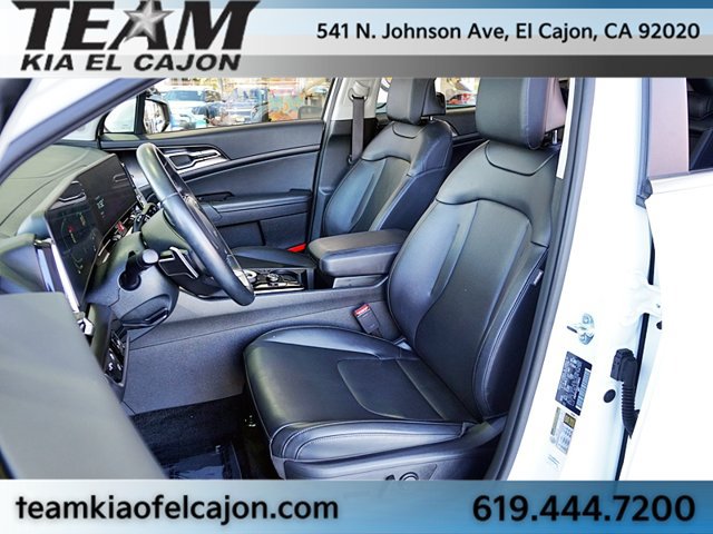 Certified 2025 Kia Sportage EX AWD/4WD image 16