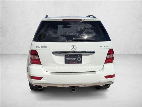 Used 2010 Mercedes-Benz ML 350 BlueTEC 4MATIC image 7