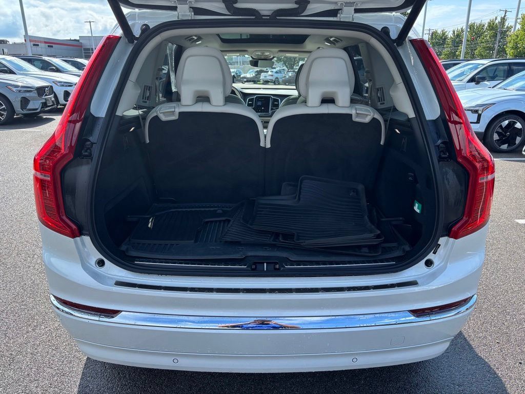 Certified 2024 Volvo XC90 T8 Ultimate w/ Protection Package Premier AWD/4WD image 26