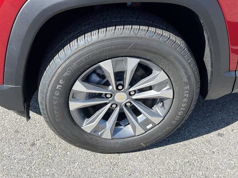 New 2026 Chevrolet Equinox LT w/ Convenience Package II image 10