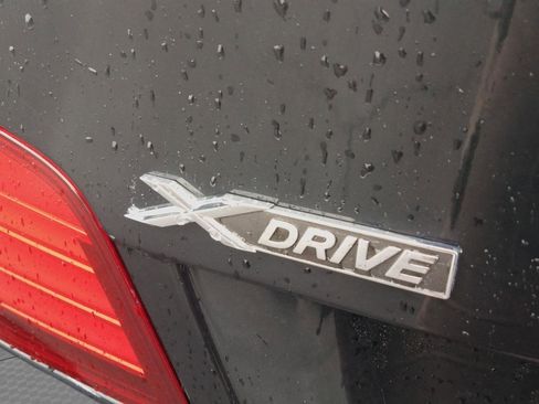 Used 2014 BMW 528i xDrive Sedan image 8