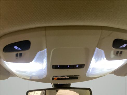 Used 2016 Buick LaCrosse Leather FWD image 21