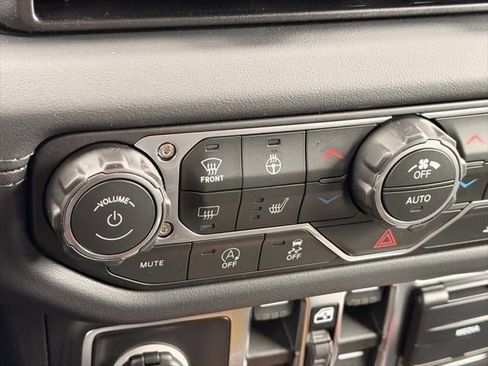 New 2026 Jeep Wrangler Unlimited Rubicon image 37