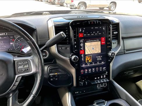 Used 2019 RAM 2500 Laramie image 9