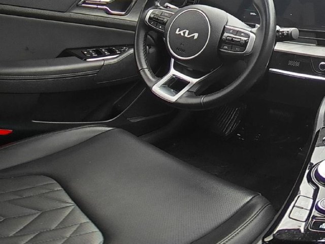 Used 2024 Kia Sportage X-Line AWD/4WD image 32