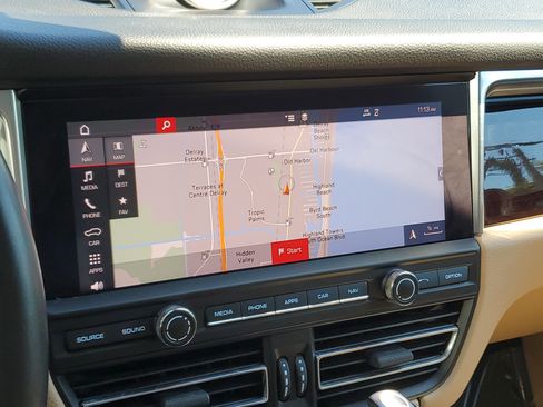 Used 2019 Porsche Macan S image 27