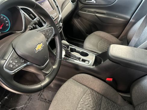 Used 2024 Chevrolet Equinox LT AWD/4WD image 12