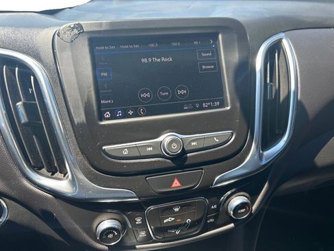 Used 2021 Chevrolet Equinox LT AWD/4WD image 13