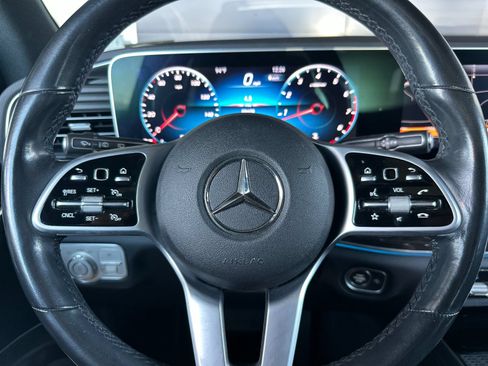 Used 2020 Mercedes-Benz GLE 350 4MATIC image 27
