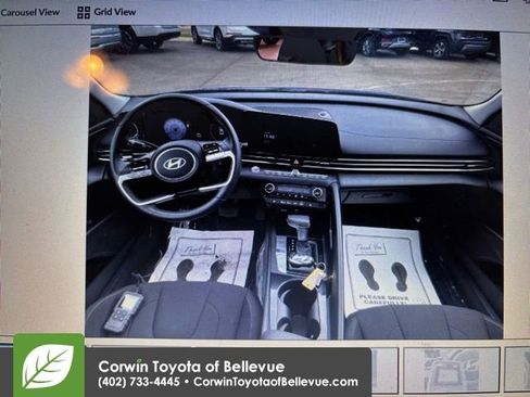 Used 2025 Hyundai Elantra SEL FWD image 6