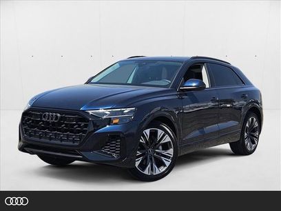 New 2025 Audi Q8 Premium Plus