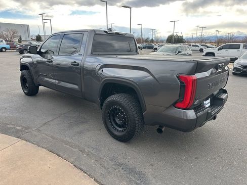 Used 2022 Toyota Tundra SR5 w/ SR5 Convenience Package image 32