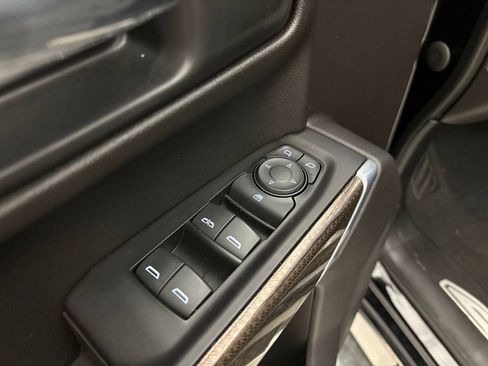 Certified 2020 Chevrolet Silverado 1500 LT w/ Texas Edition RWD image 27