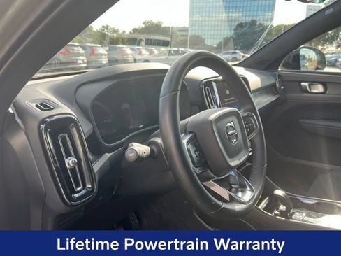 Certified 2023 Volvo C40 P8 Recharge Plus AWD/4WD image 12