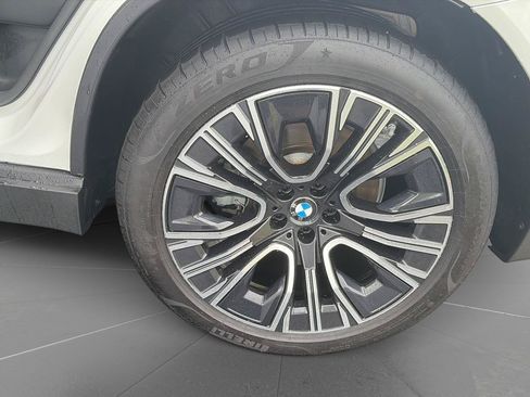 Used 2025 BMW X3 xDrive30i AWD/4WD image 12