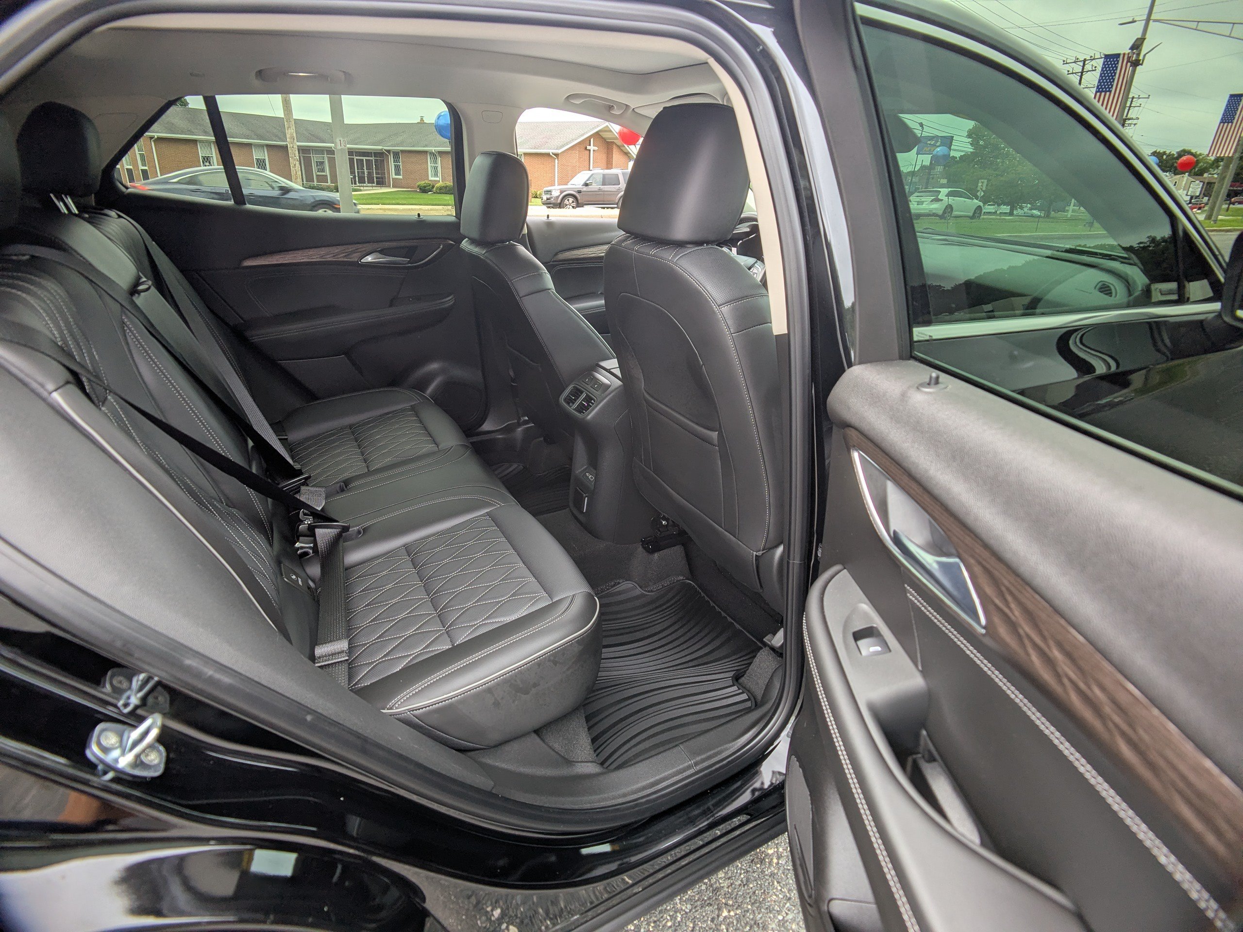 Certified 2023 Buick Envision Avenir AWD/4WD image 13