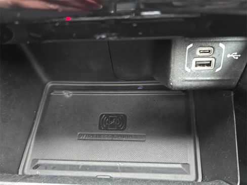 Used 2022 Jeep Compass Limited w/ (RED) Package image 22