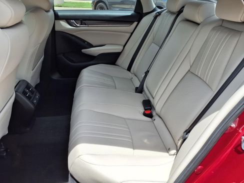 Used 2022 Honda Accord EX-L image 25