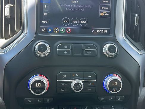 Used 2019 GMC Sierra 1500 SLT w/ SLT Premium Plus Package AWD/4WD image 19